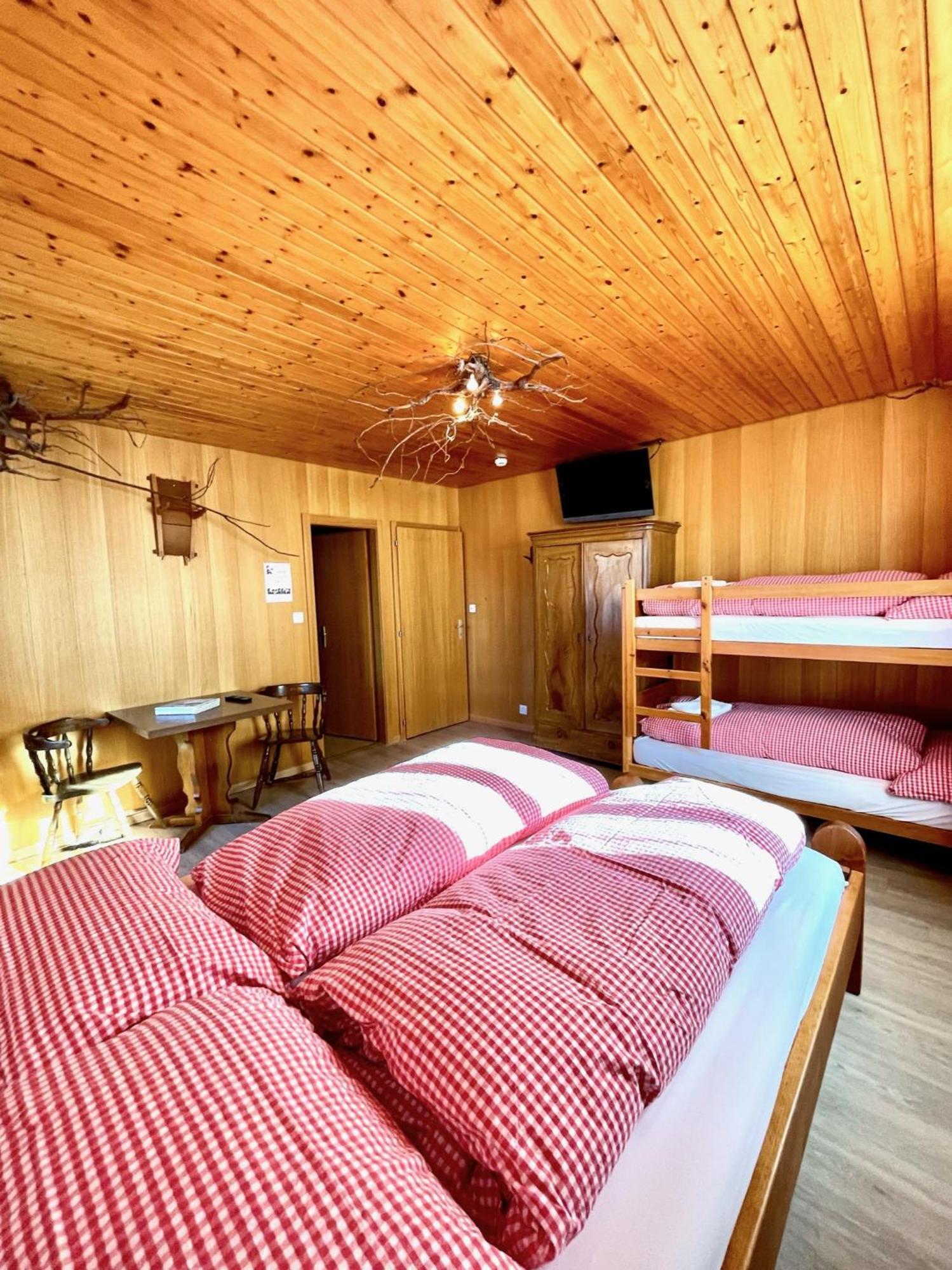 Hotel Tourist Meiringen Eksteriør billede