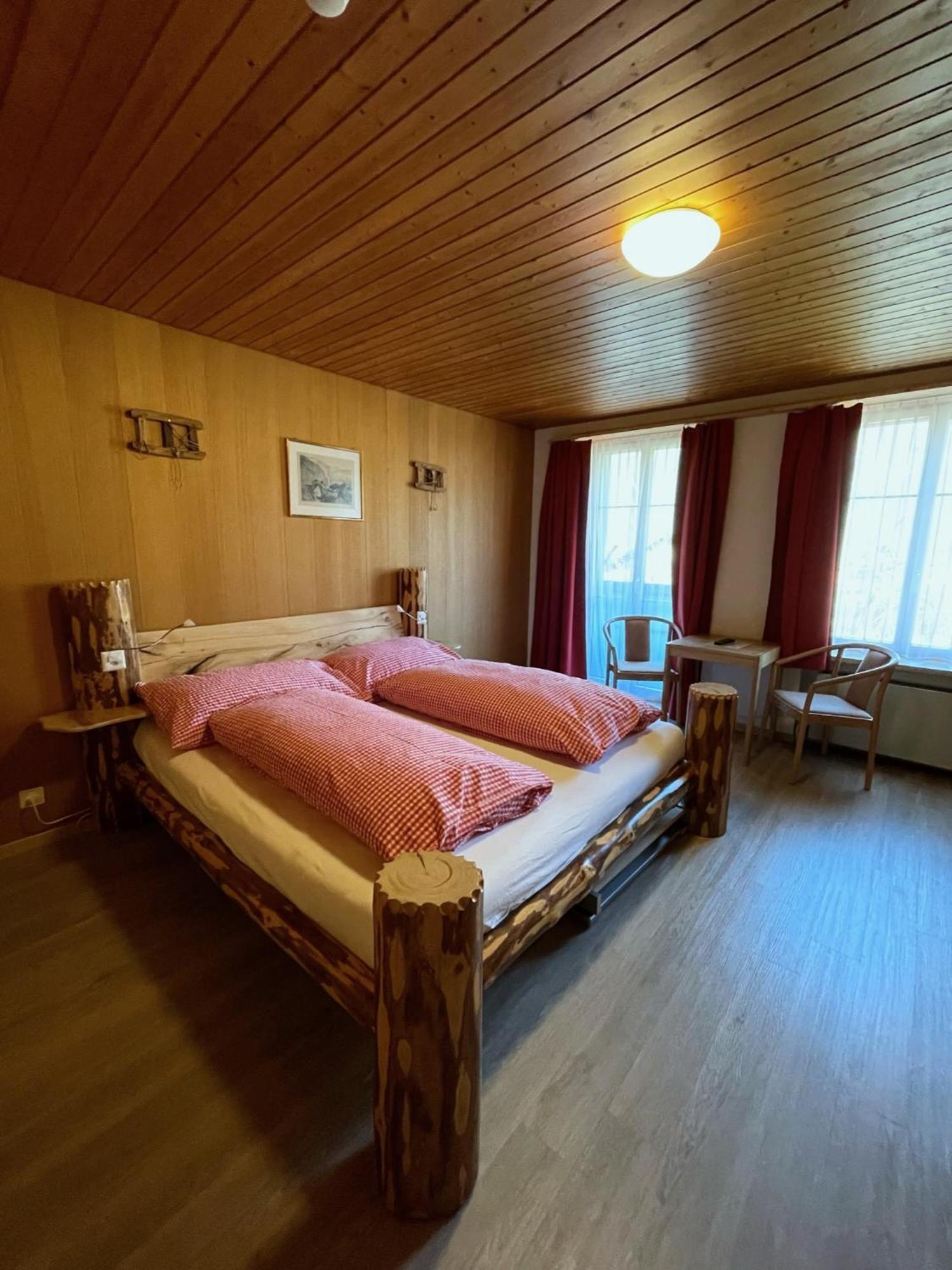 Hotel Tourist Meiringen Eksteriør billede