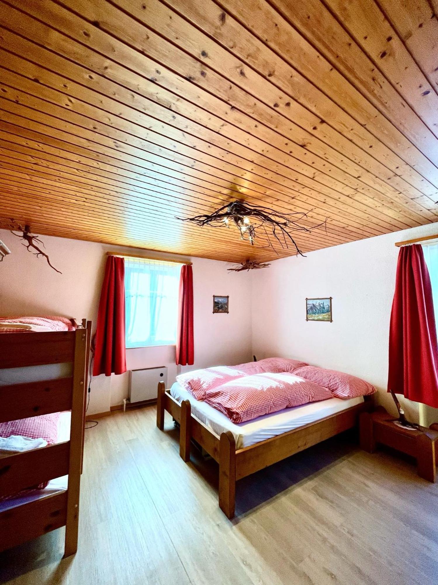 Hotel Tourist Meiringen Eksteriør billede